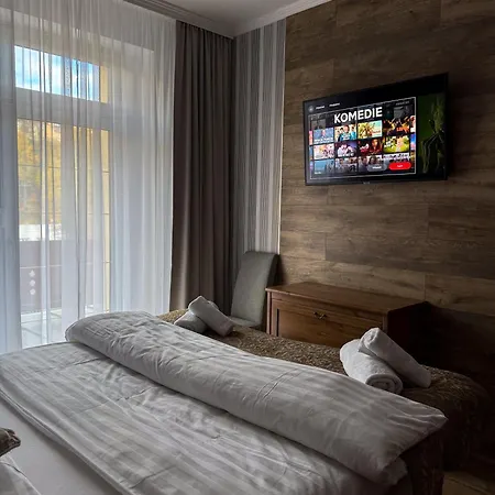 Maison d'hôtes Vzhuru Nohama 3*